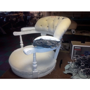 Реставрация дивана с заменой пружинного блока