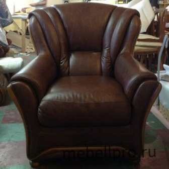 Кресло после обивки Кресло после обивки