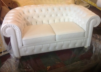Перетяжка мягкой мебели кожей